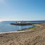 Oceanfront Retreat: Your Serene Oasis By The Sea! *