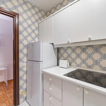 Oceanfront Retreat: Your Serene Oasis By The Sea! Appartement *