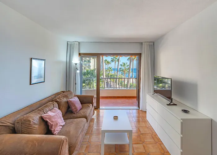 Oceanfront Retreat: Your Serene Oasis By The Sea!