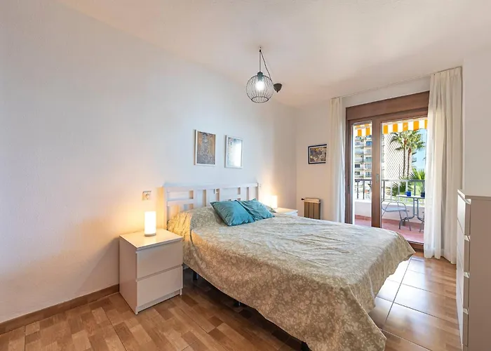 Appartement Oceanfront Retreat: Your Serene Oasis By The Sea! Marbella