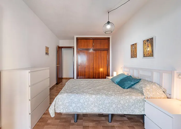 Oceanfront Retreat: Your Serene Oasis By The Sea!