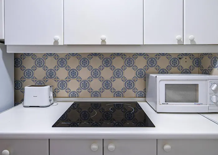 Oceanfront Retreat: Your Serene Oasis By The Sea! *