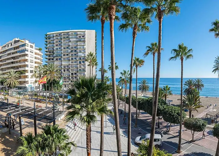 Oceanfront Retreat: Your Serene Oasis By The Sea! *